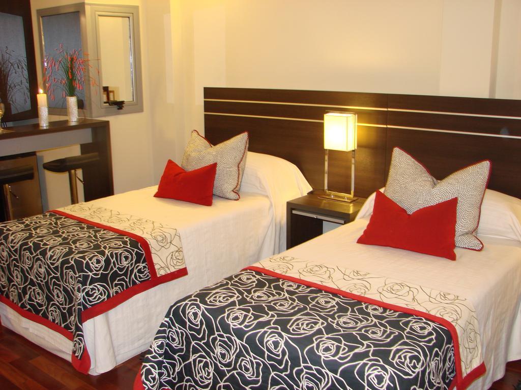 Hotel Zoom 4*